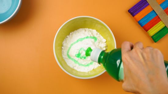 Cách làm slime bằng muối nở