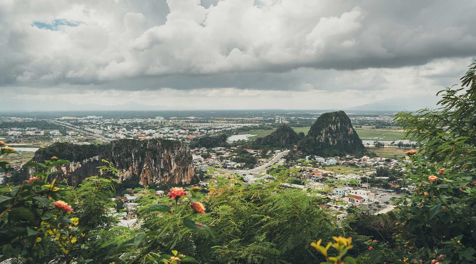 Chụp ảnh tại Ngũ Hành Sơn, Đà Nẵng