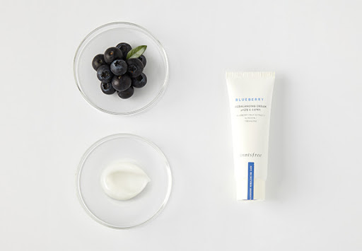 Innisfree-Blueberry-Rebalancing-Cream