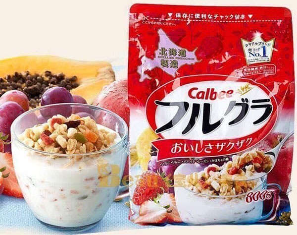 Ngũ cốc ăn sáng Calbee Nhật Bản
