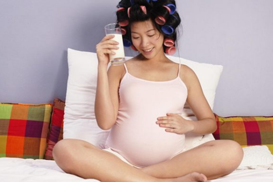 Review top 5 loại sữa cho bà bầu giàu dinh dưỡng tốt cho thai nhi