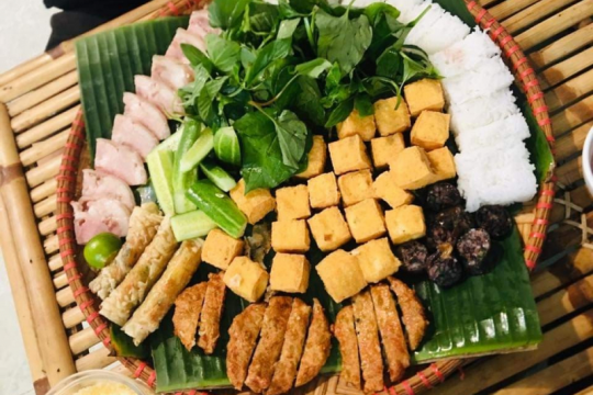 Top 5 quán bún đậu mắm tôm Hà Nội - Gói trọn hương vị ẩm thực